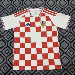 2728 Croatia Home fans version Soccer Jersey
